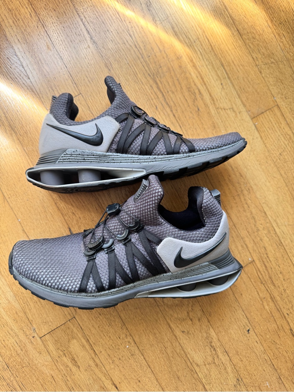 Nike Men’s Grey and Black Athletic Running Shoes size 9